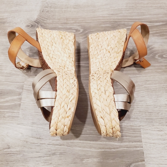 NEW Sam Edelman Darline Leather Metallic Sandals - Picture 3 of 9